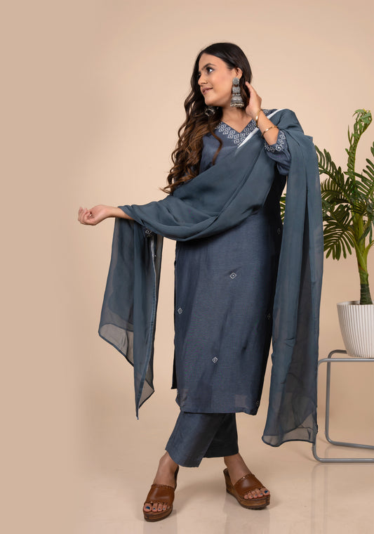 Grey embroidered kurta pant set with dupatta